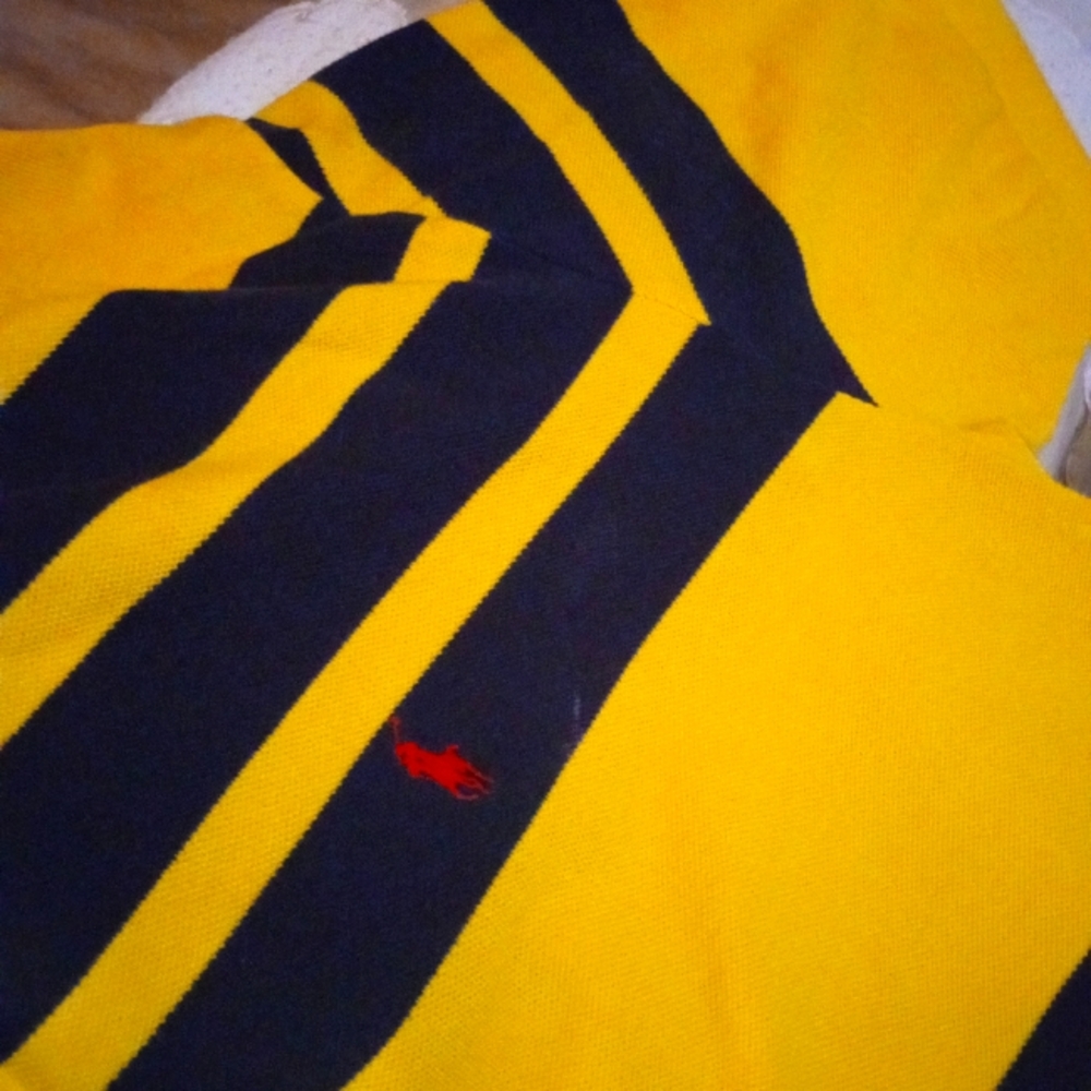 Men's large polo shirt
